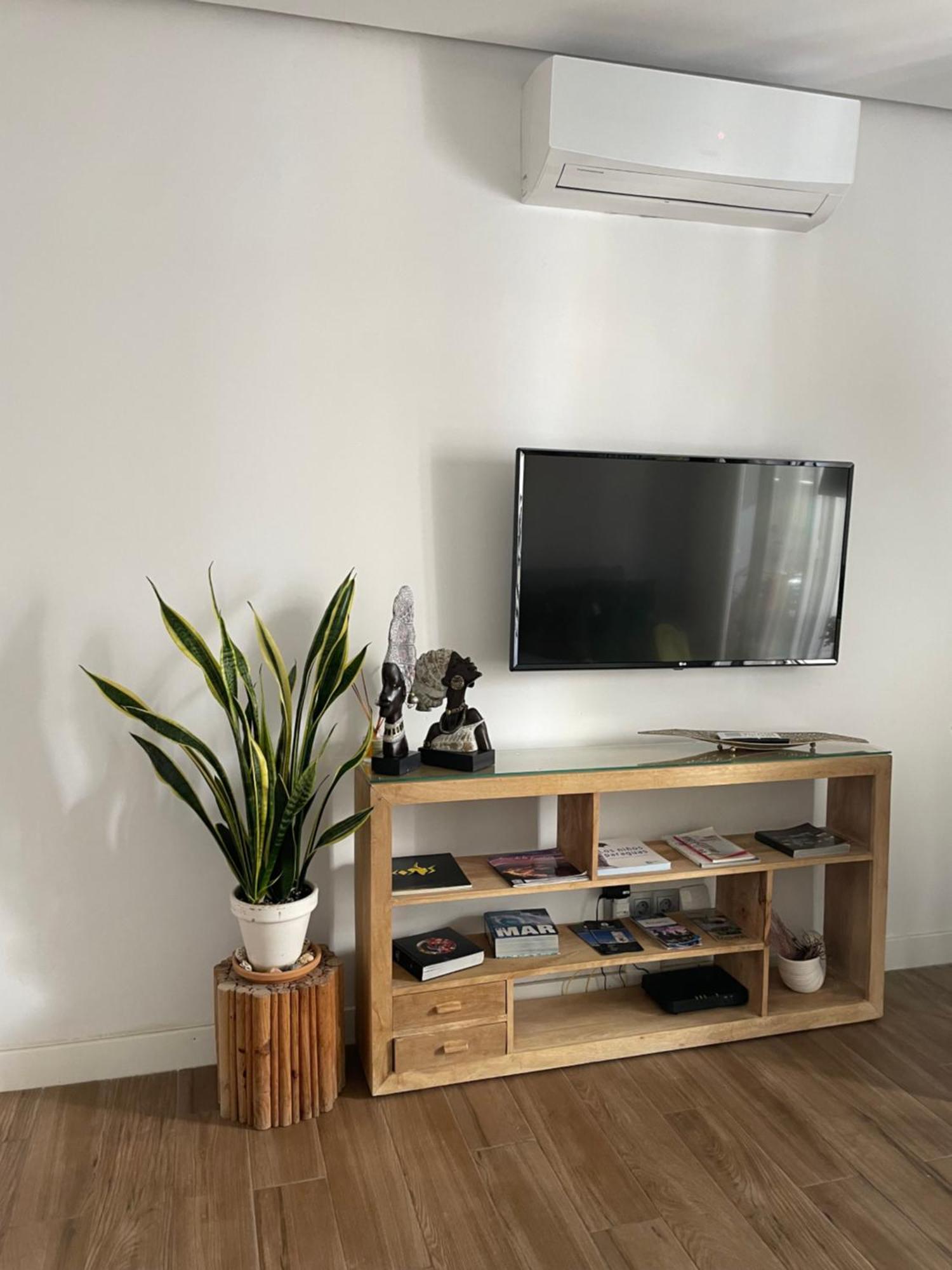 Charito 18 Apartment Cadiz Luaran gambar