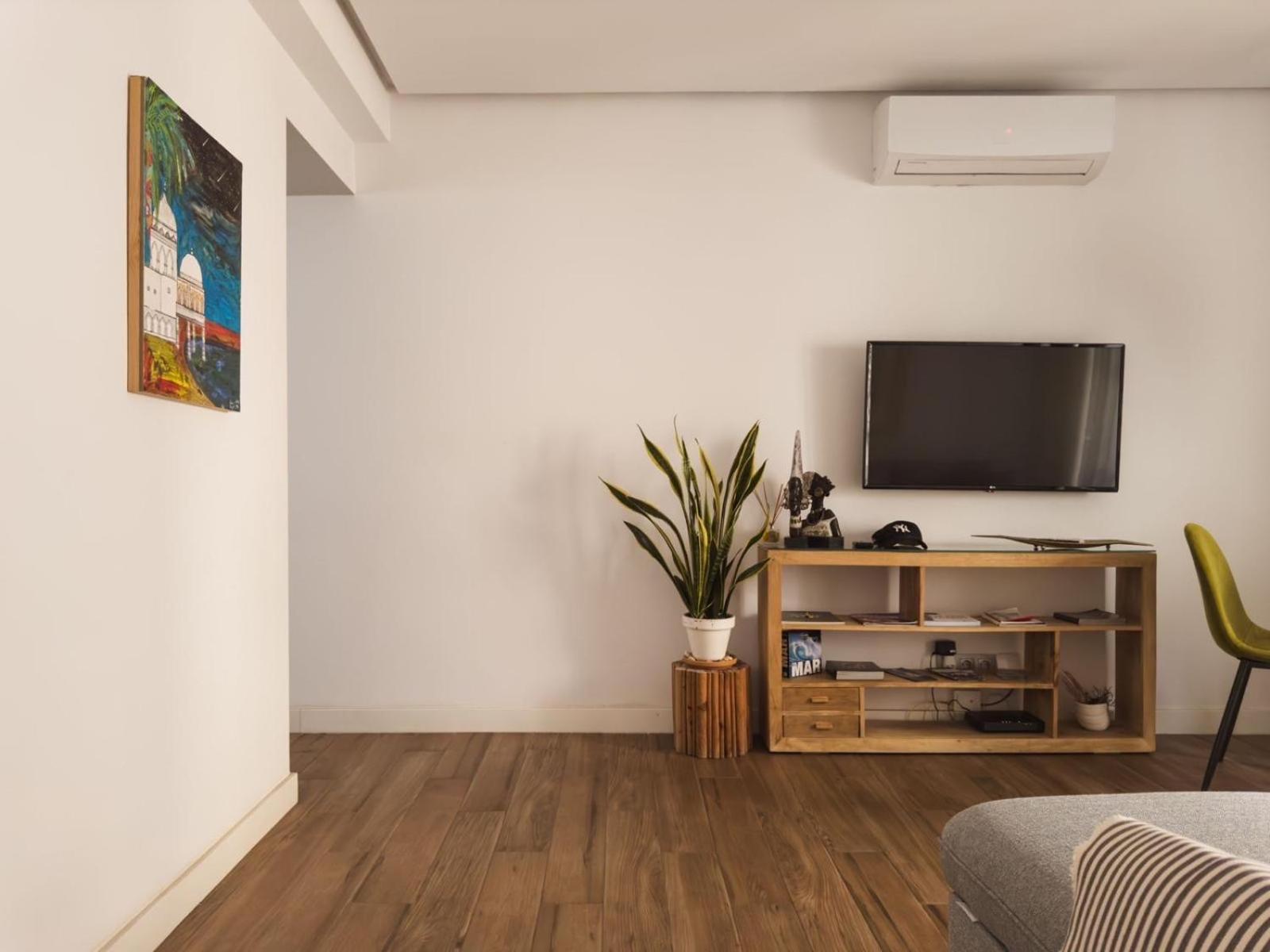 Charito 18 Apartment Cadiz Luaran gambar
